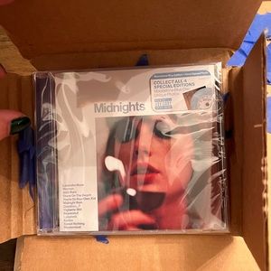 Signed Moonstone CD - Taylor Swift Midnights 🌙